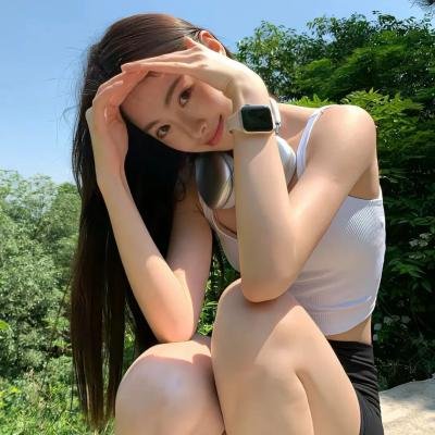 玫瑰园里的老少爷们儿
